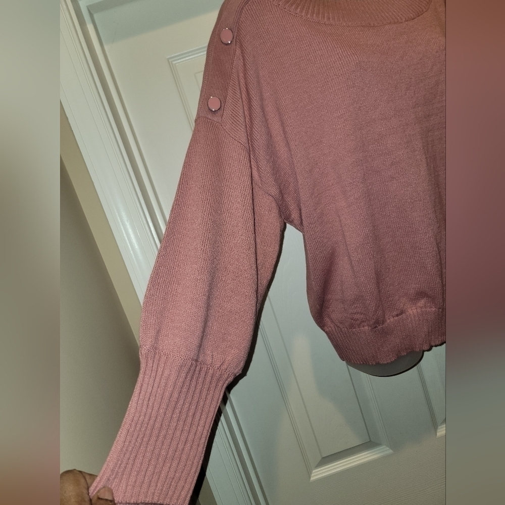 Button Shoulder Pullover Sweater - Picture 4 of 8